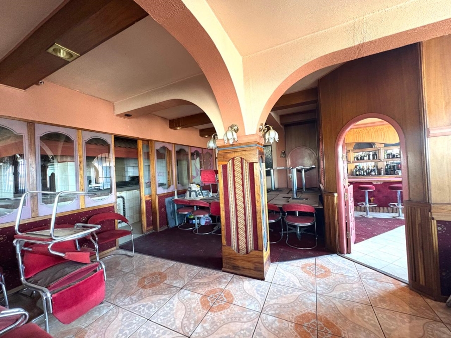 Commercial Property for Sale in Dagbreek Free State